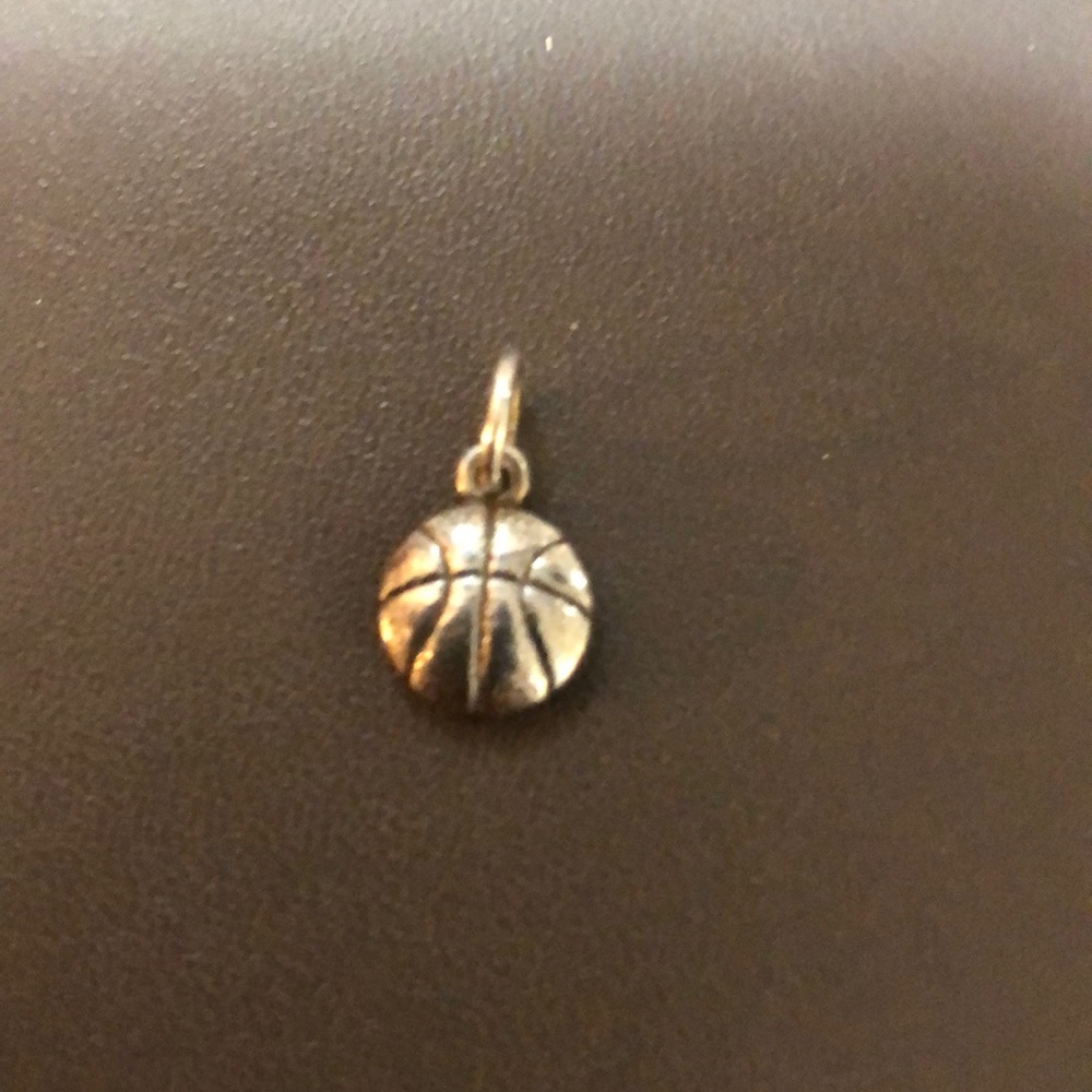 RETIRED James AVERY basketball charm